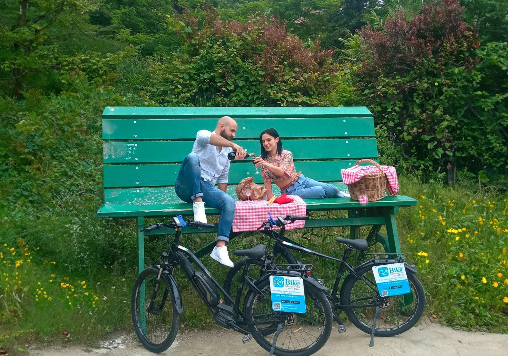 Hero E-bike divertente e pic nic tra le vigne