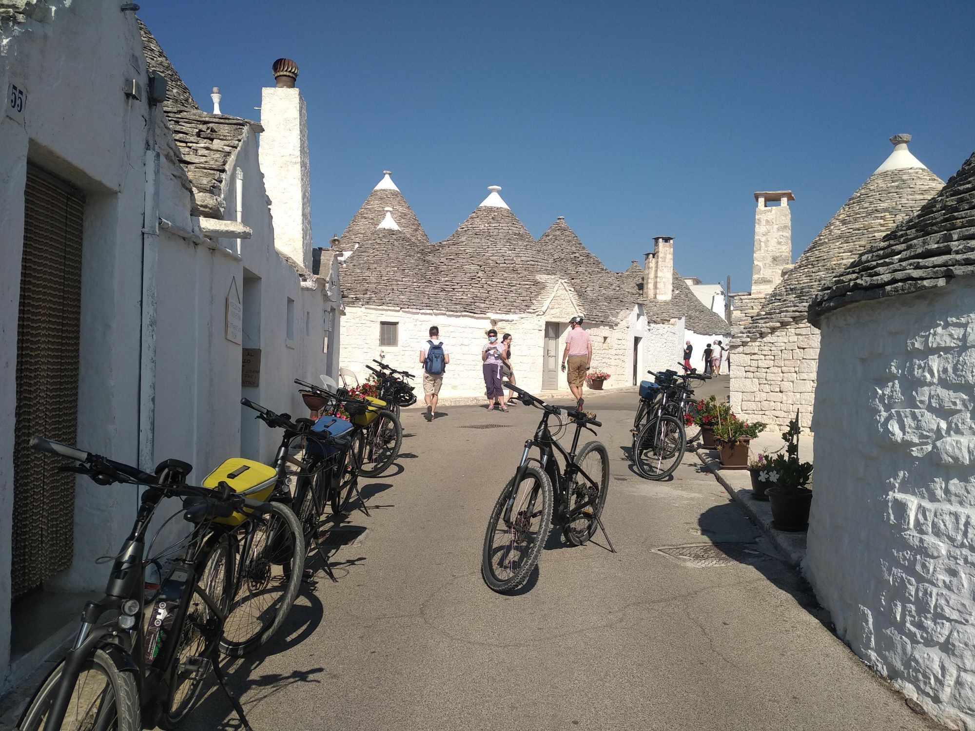 Hero Alberobello, Locorotondo e la Valle d'Itria