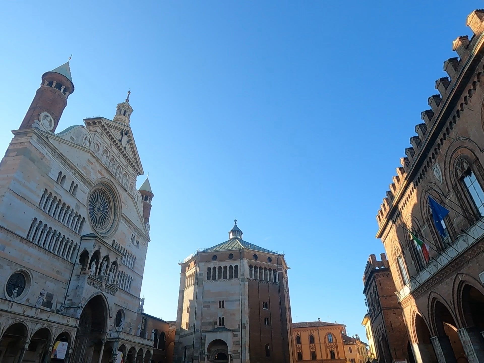 Hero Piazza del Duomo Cremona