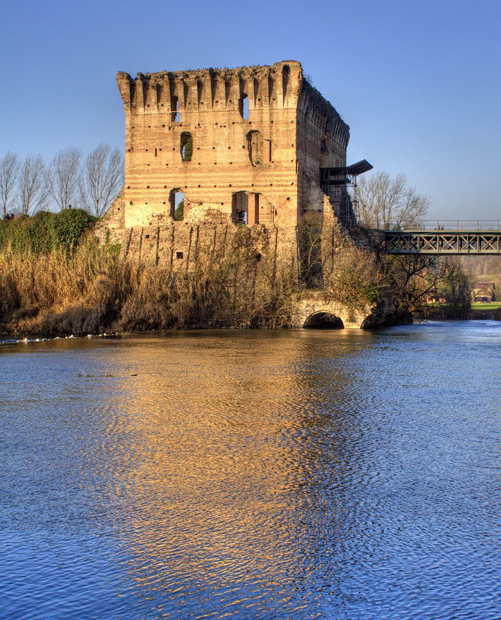 Hero Ponte Visconteo