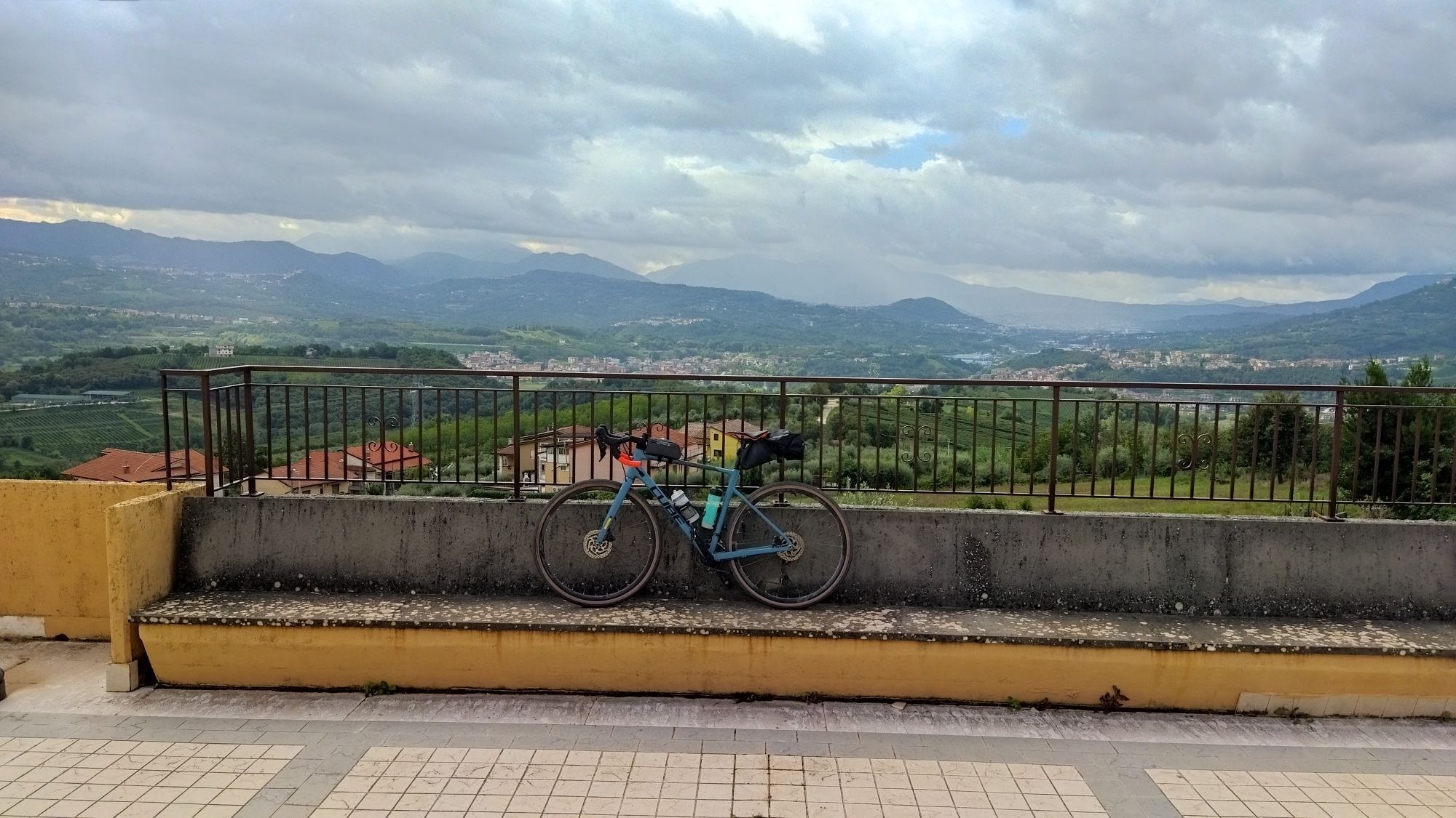 Hero Panorama Spot