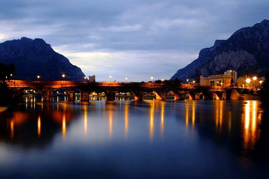 Hero Ponte Azzone Visconti