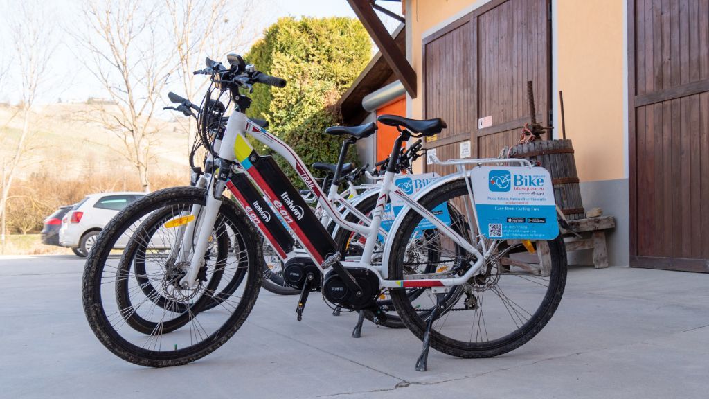 Hero E-bike Rental Point Langhe - Alba San Rocco Seno D'Elvio