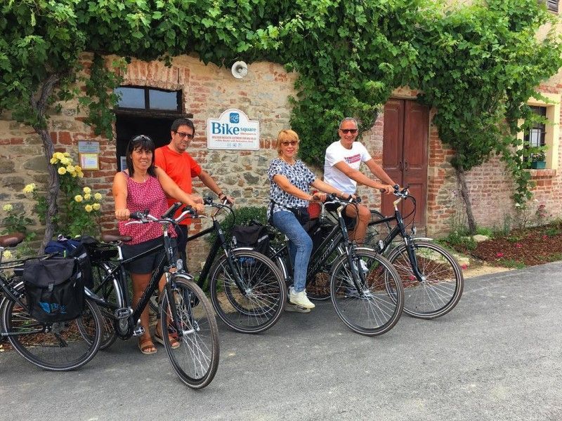 Hero * Punto di noleggio e-bike a Novello
