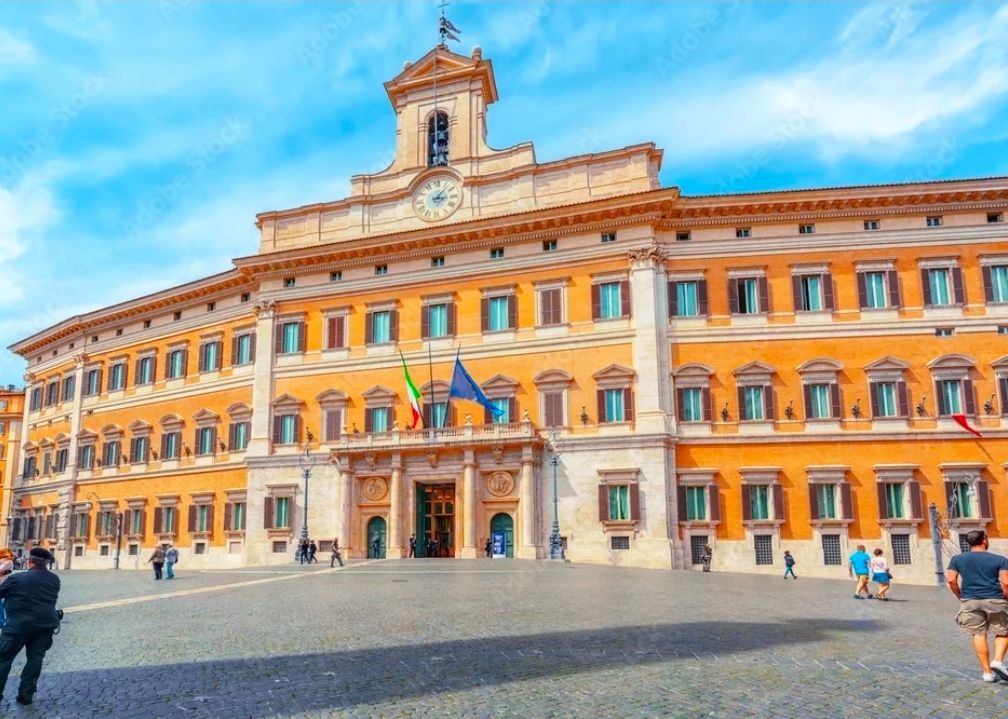 Hero Piazza di Monte Citorio
