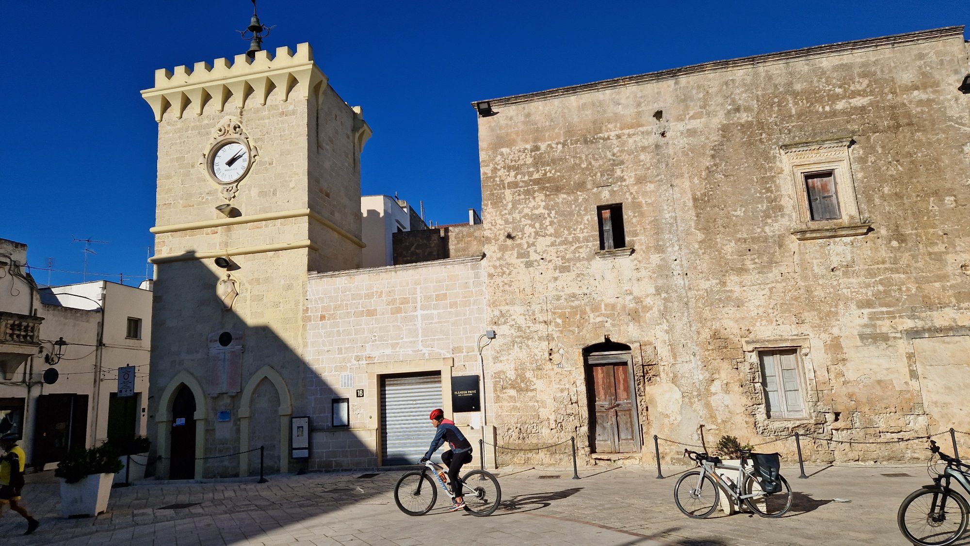 Hero Torre dell'Orologio di Avetrana