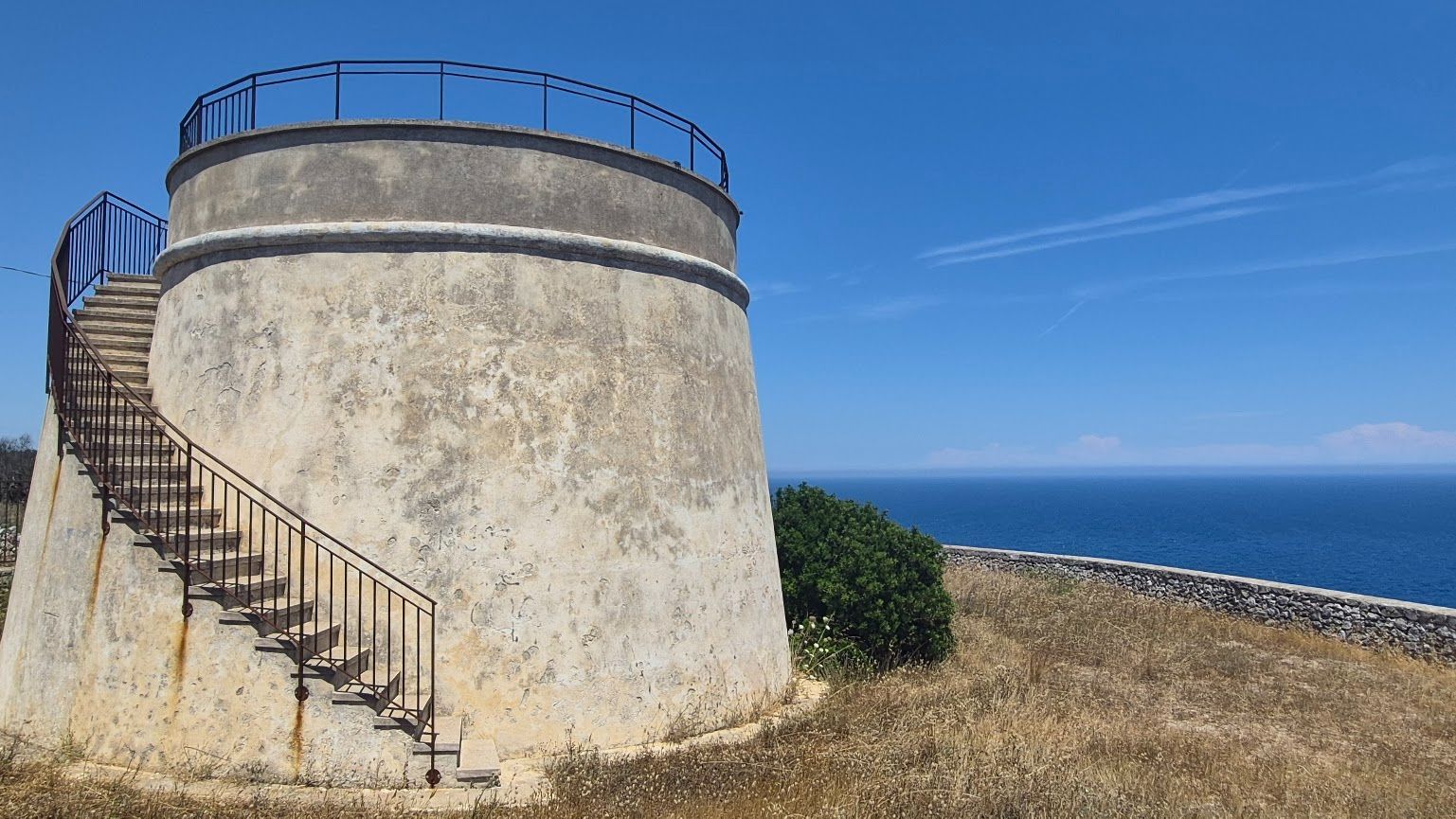 Hero Torre Specchia Grande