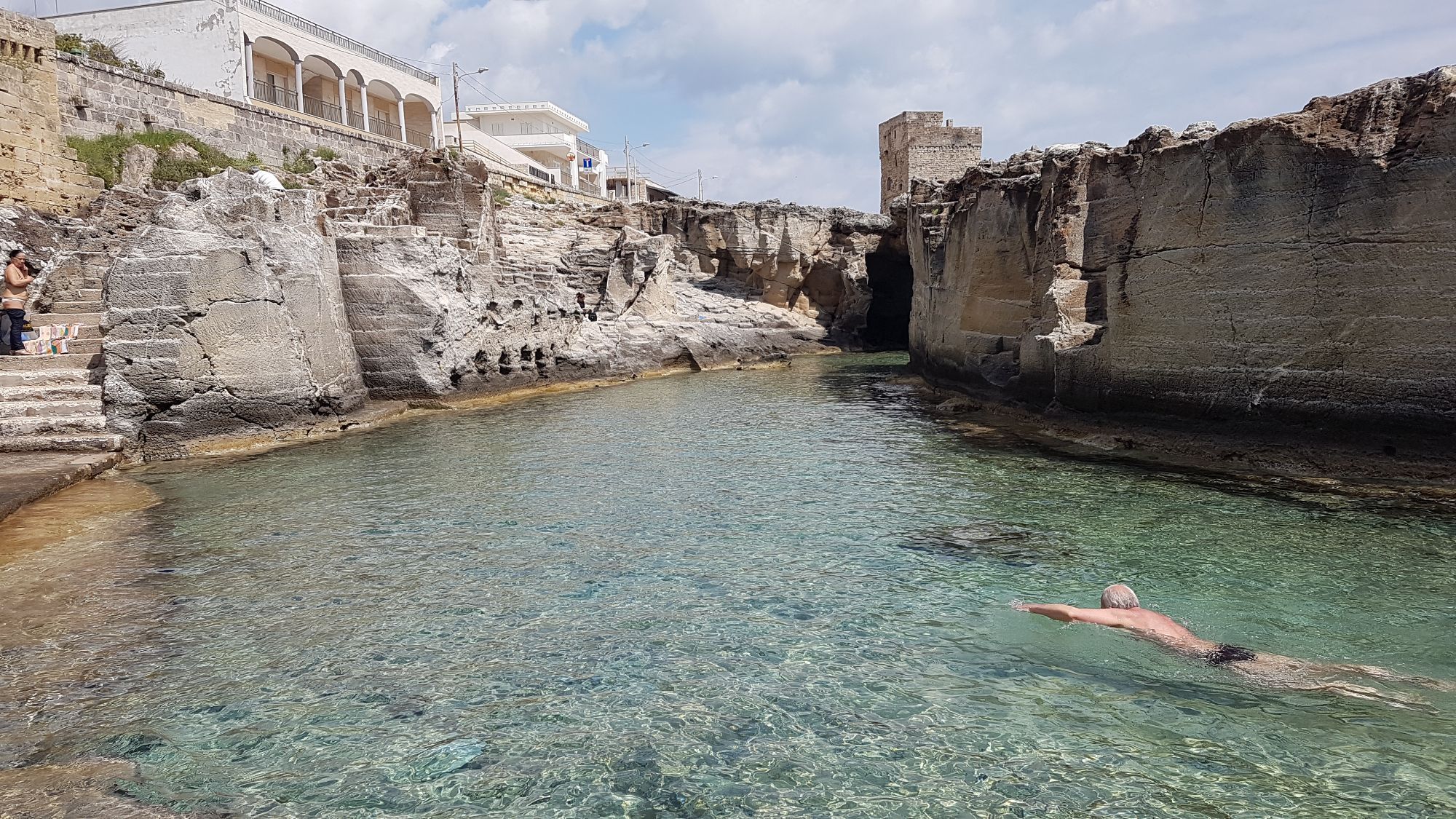 Hero La piscina naturale di Marina Serra