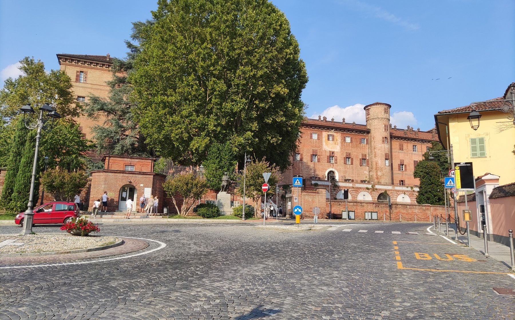 Hero Tour in Ebike along Torino e Moncalieri
