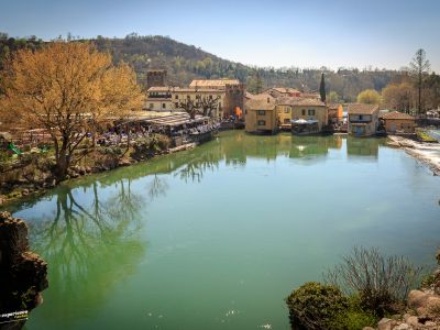 Lungo il Mincio sulla ciclabile Peschiera - Mantova