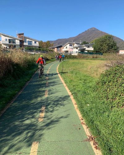 Tour in E-Bike della Valcuvia e Valganna tra Natura Prealpina e borghi d'arte