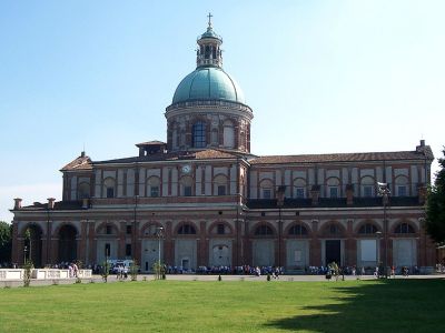 At the Sanctuary of Caravaggio in ebike