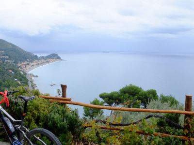 Anello di Finale Ligure
