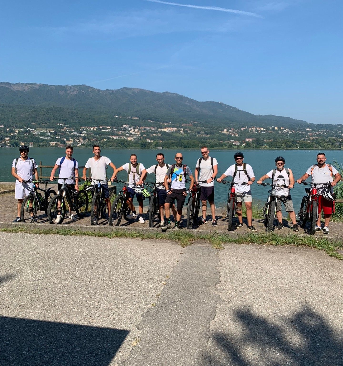 Hero Le migliori attività Lago Di Varese - Aggiornate 2026