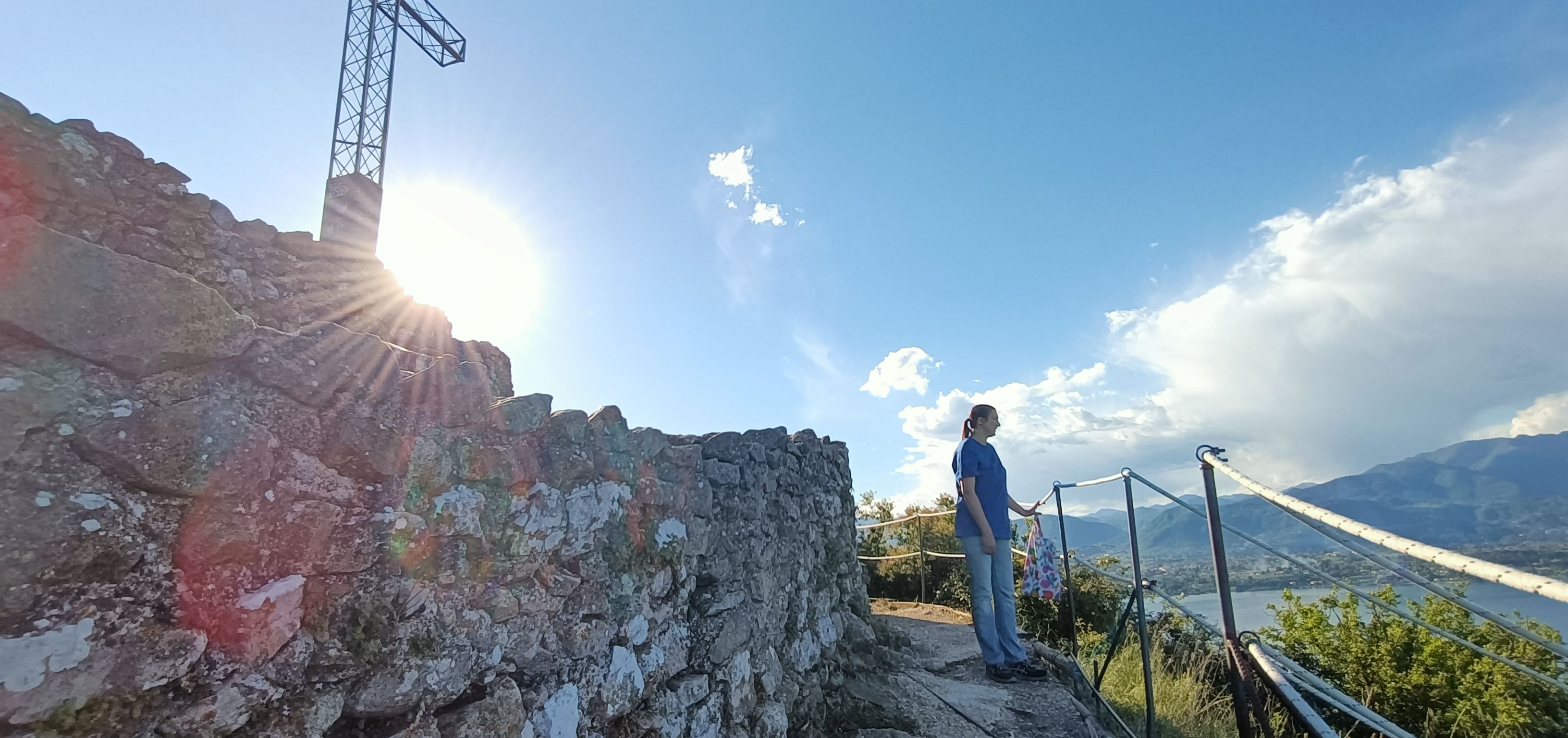 Hero Rocca di Manerba: incanto sulla cima degli antichi