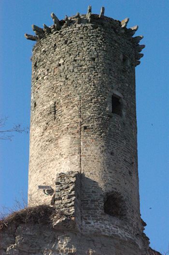 Hero Dalla Val Borbera all'antico borgo di Grondona