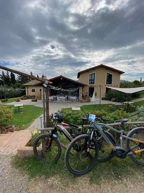 Hero Country House Erba Regina